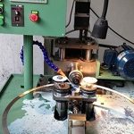 Машина для точечной сварки раневых поверхностей